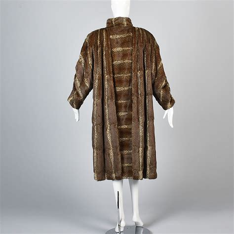 fendi squirrel|Luxurious Fendi Russian Squirrel Fur Coat – Style & Salvage.